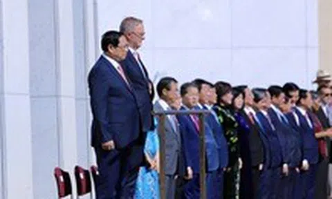 Úc bắn 19 loạt đại bác chào mừng Thủ tướng Phạm Minh Chính